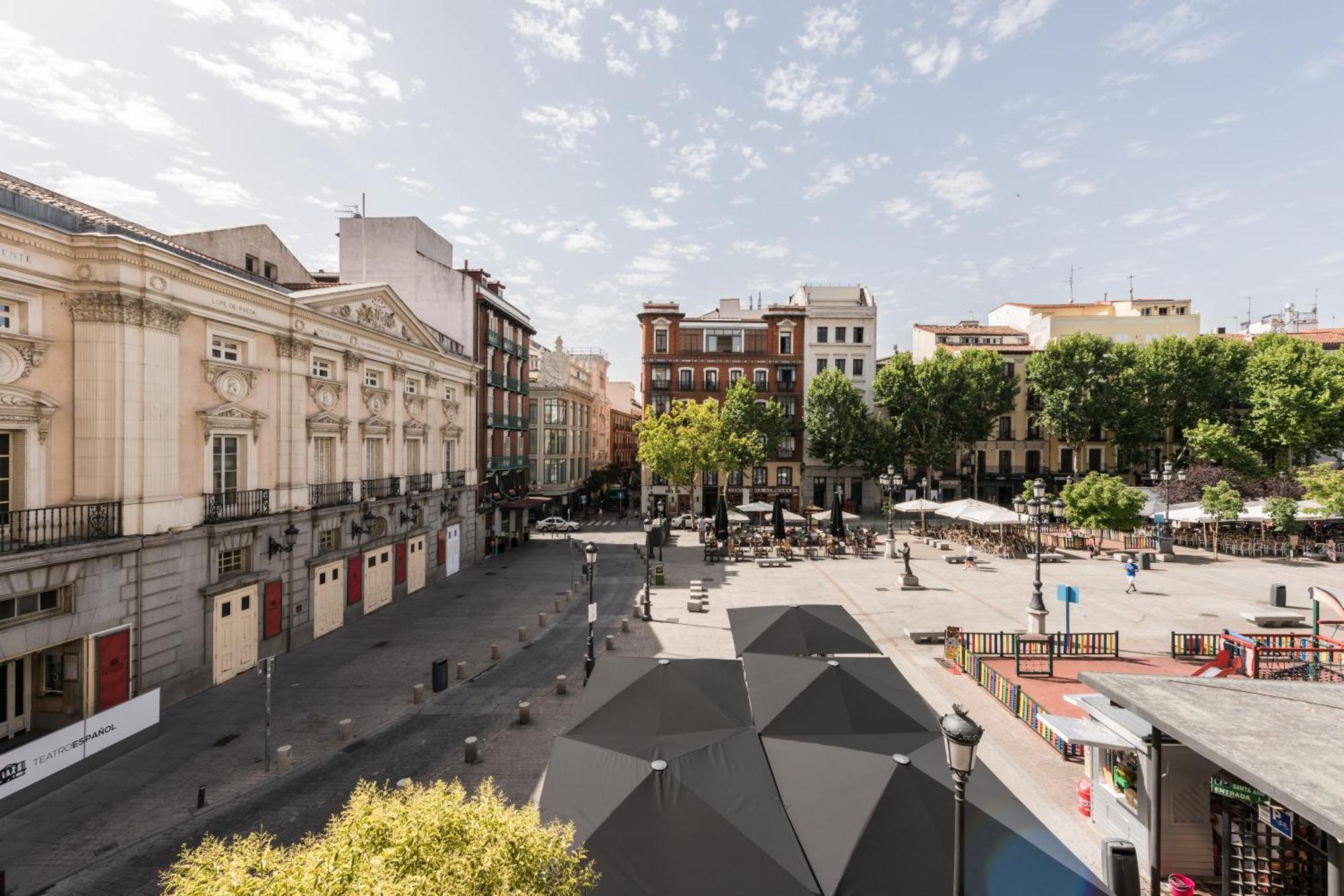 Santa Ana Plaza Apartment Madrid Room photo