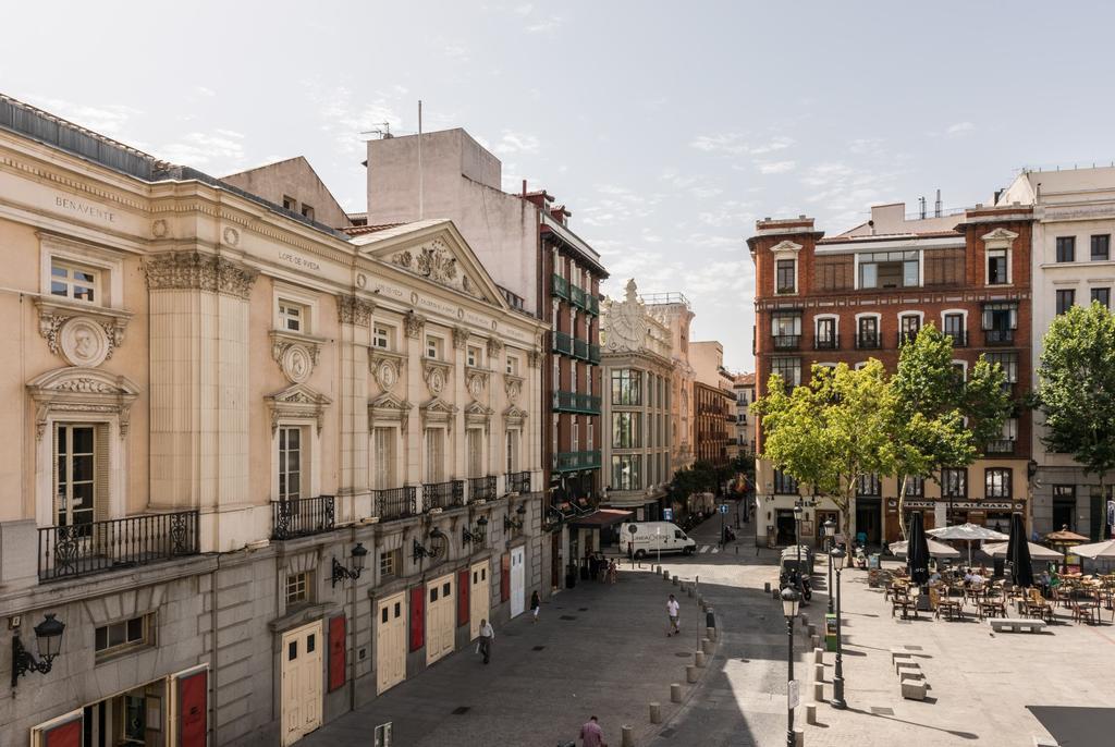 Santa Ana Plaza Apartment Madrid Exterior photo